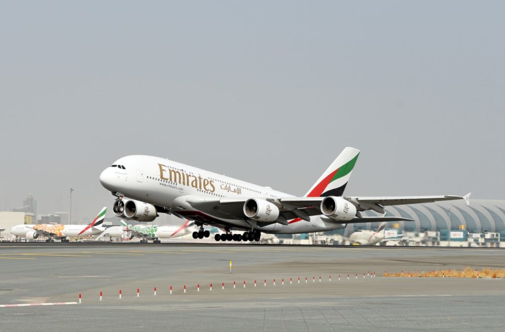 Emirates A380 beim Start in Dubai