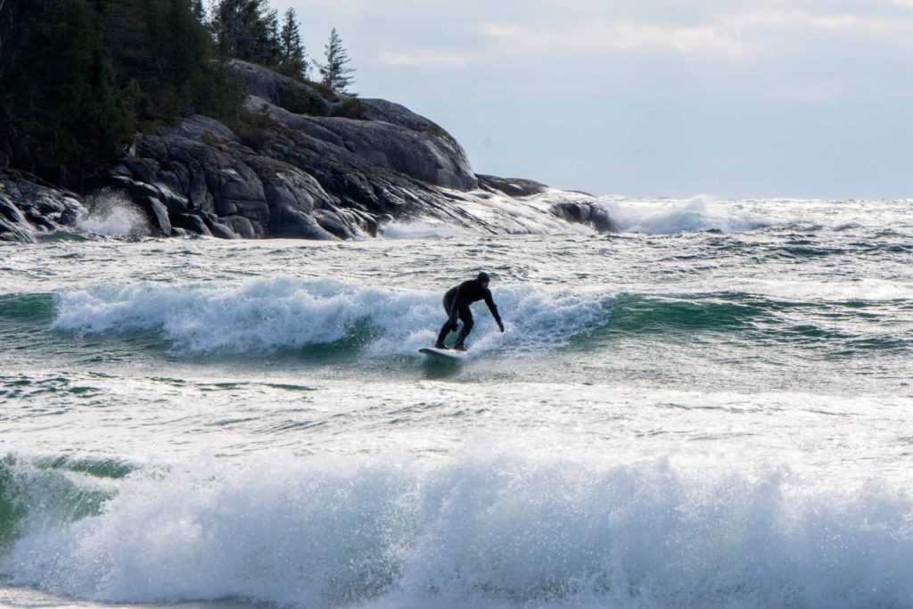 Wellenreiter auf dem Lake Superior