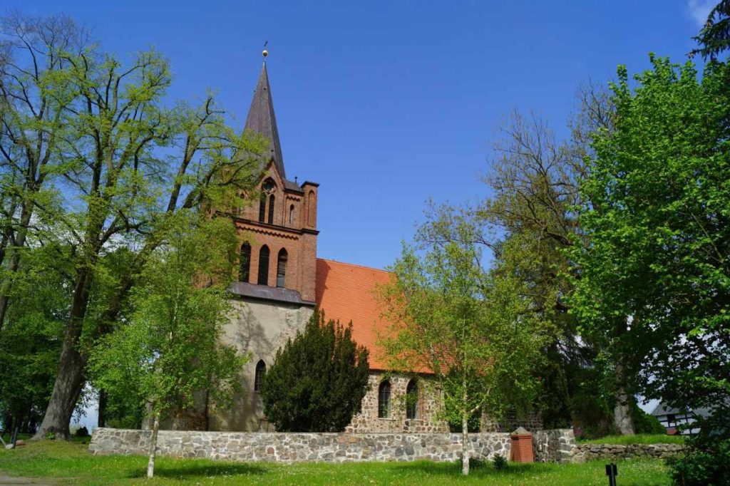 Dorfkirche in Ranzin