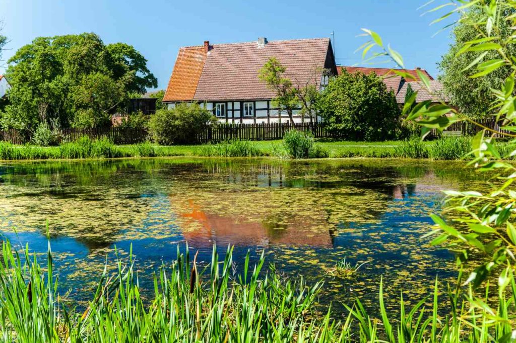 Fachwerk-Idylle in Swołowo