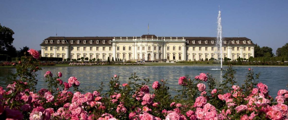 Barockschloss Ludwigsburg mit dem Garten Blühendes Barock