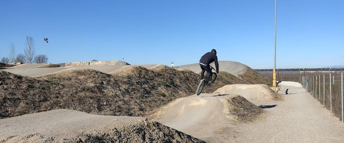 Dirt Jump Bike Aventura Park