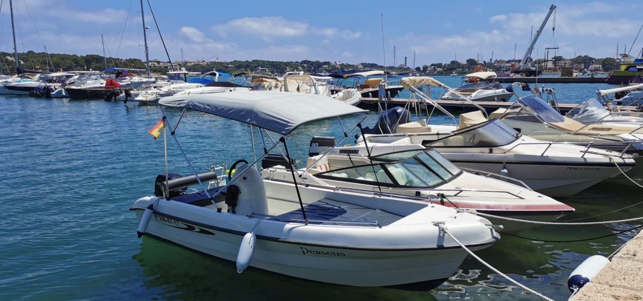 Führerscheinfreies Boot Porto Colom