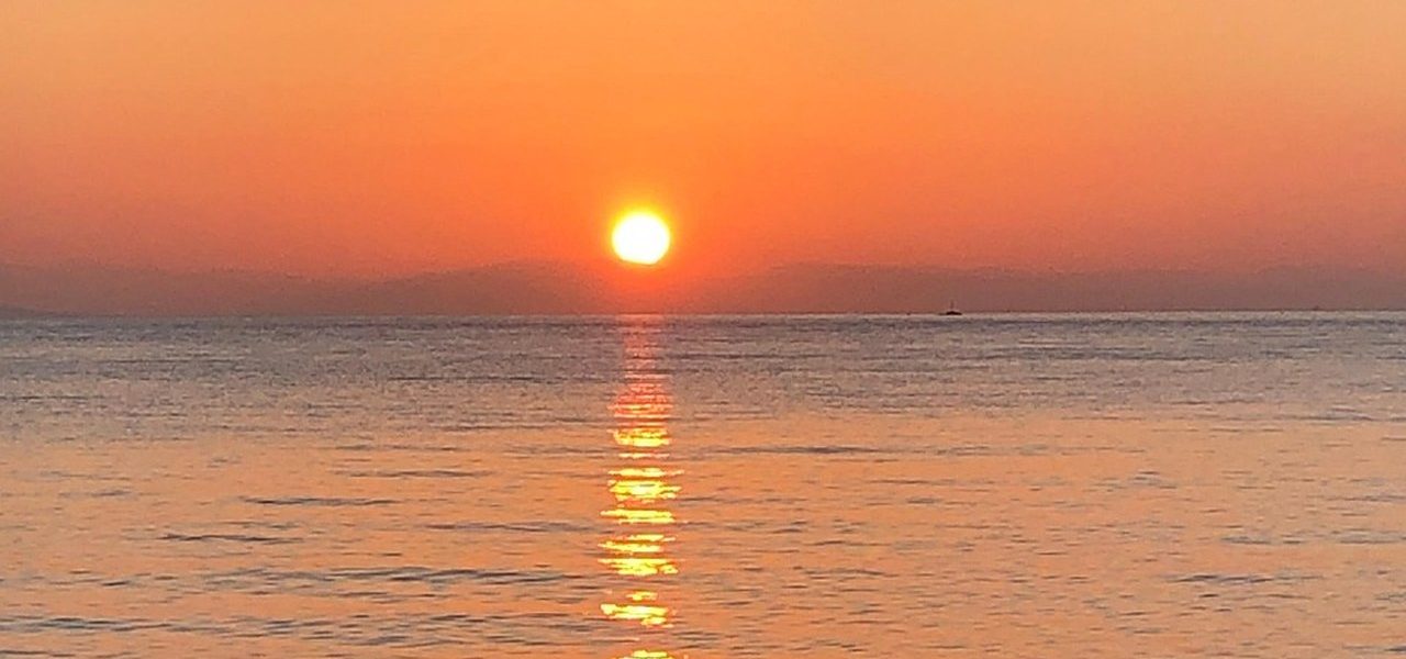 Glyfada Sonnenuntergang vor der Küste