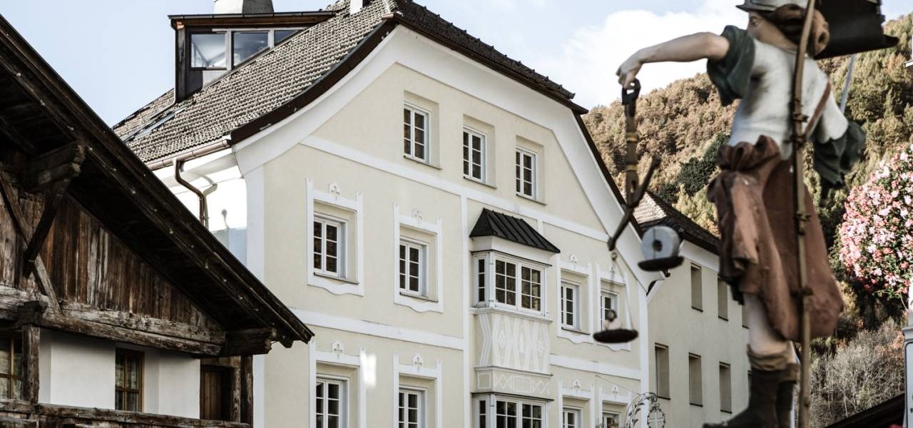 Hotel Weisses Kreuz Burgeis Vinschgau