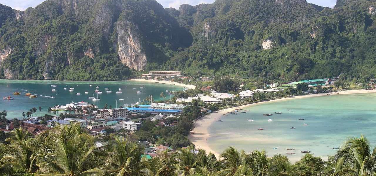 Koh Phi Phi Hafen und Ton Sai Beach