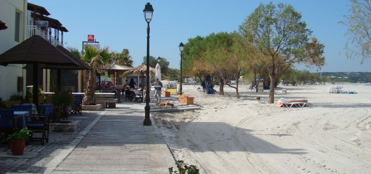 Mastichari Strand mit Taverne