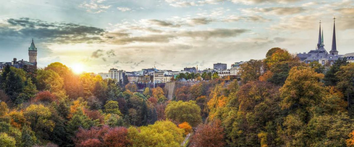 Petrus-Tal mit der Oberstadt von Luxemburg