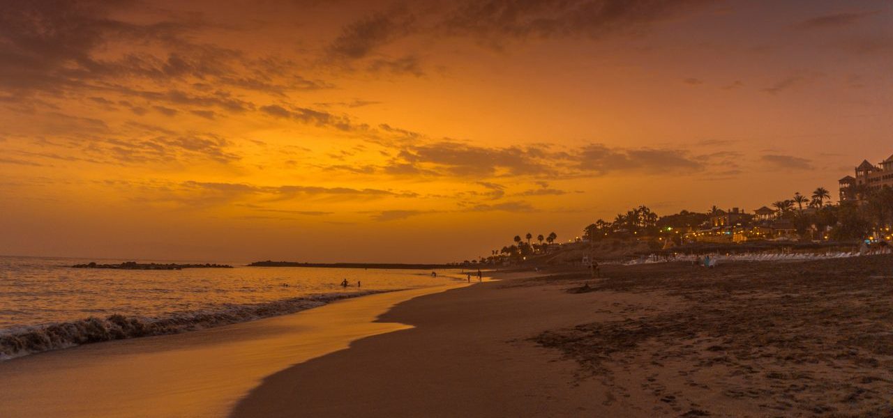 Playa del Duque Sonnenuntergang