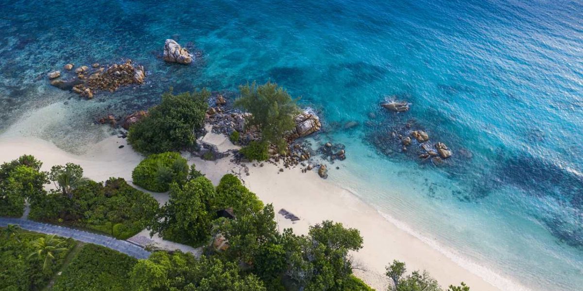 Raffles Seychelles Riffrettungs-Projekt