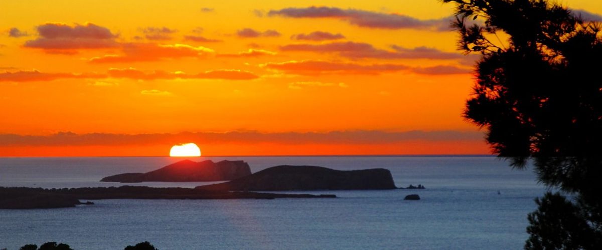 Sonnenuntergang Sant Antonio Bay Ibiza